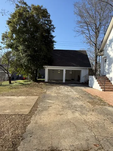 $580,000 | 103 Springer Drive, Lawrenceburg, TN 38464