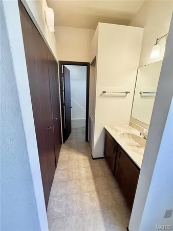 $840 | 141 Ashley Drive, Fairview Heights, IL 62208
