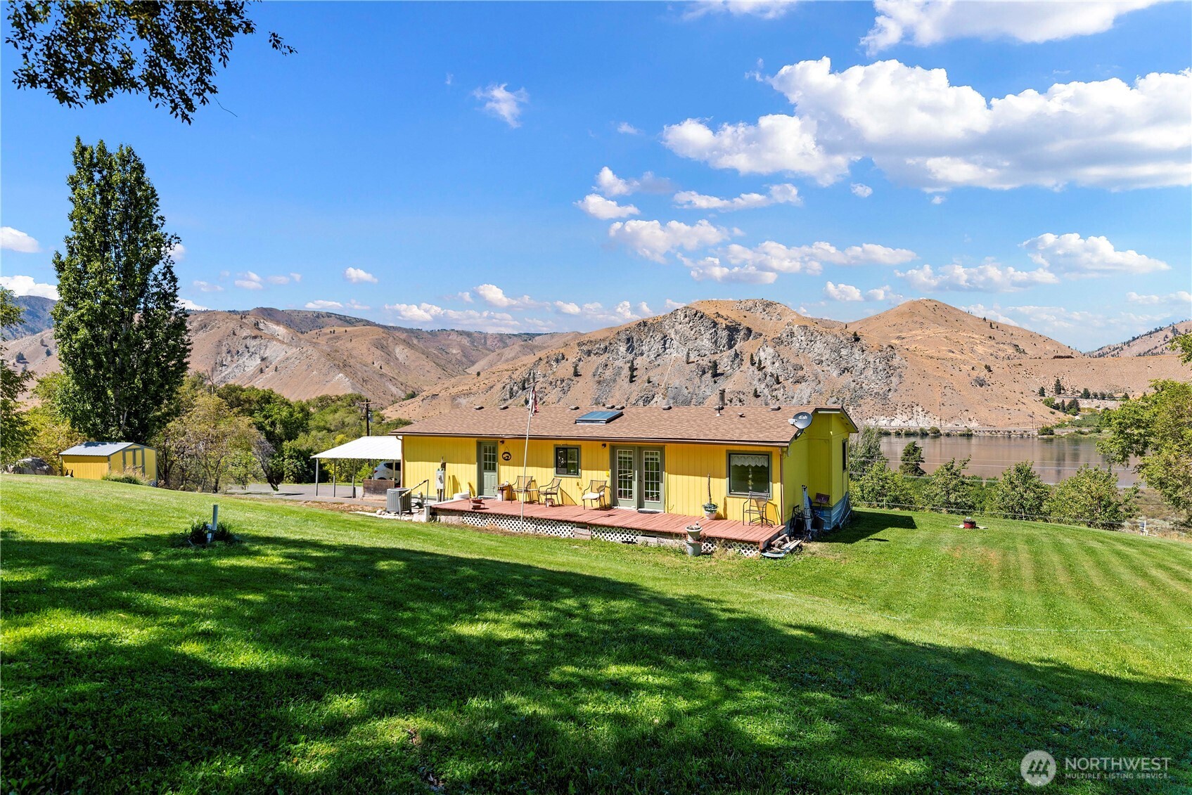 106 Silvest Road Orondo, WA 98843 - Photo 35 of 38 a view of a city