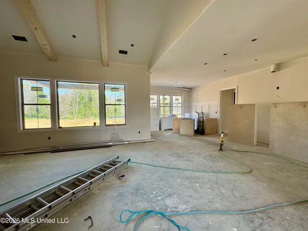 $777,000 | 324 Oakworth Drive, Hernando, MS 38632