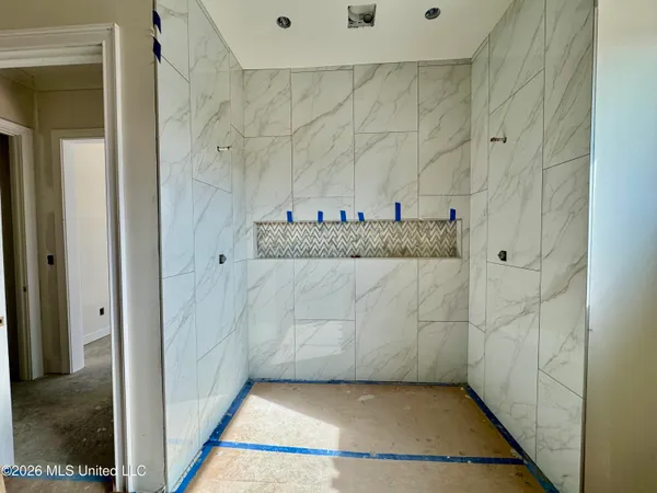 $777,000 | 324 Oakworth Drive, Hernando, MS 38632