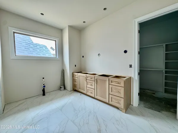 $777,000 | 324 Oakworth Drive, Hernando, MS 38632