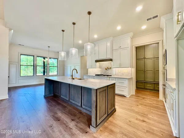 $749,900 | 324 Oakworth Drive, Hernando, MS 38632