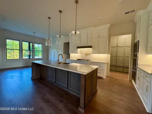 $749,900 | 324 Oakworth Drive, Hernando, MS 38632