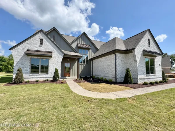 $749,900 | 324 Oakworth Drive, Hernando, MS 38632