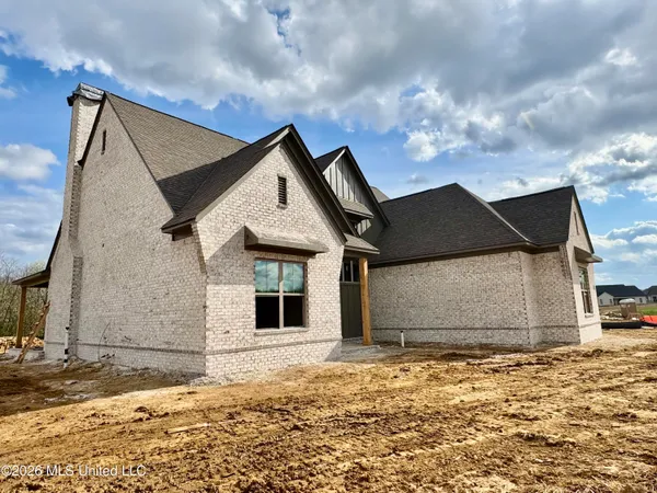 $777,000 | 324 Oakworth Drive, Hernando, MS 38632