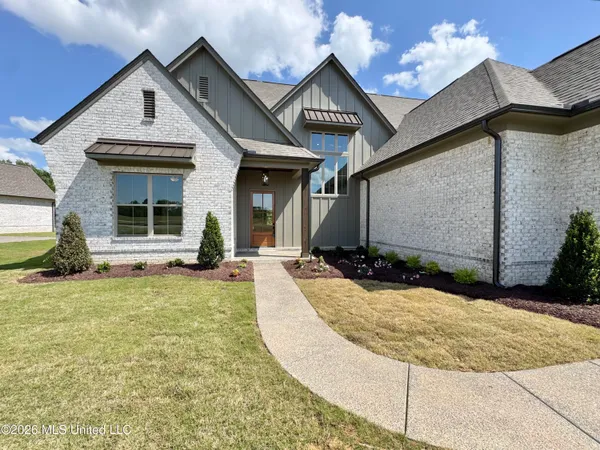 $749,900 | 324 Oakworth Drive, Hernando, MS 38632