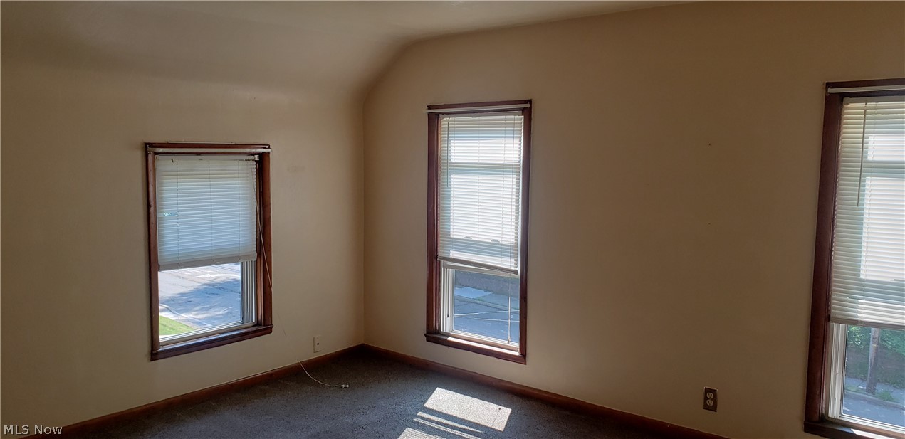 718 Wooster Road North Barberton, OH 44203 - Photo 6 of 15 Gallery Image 6