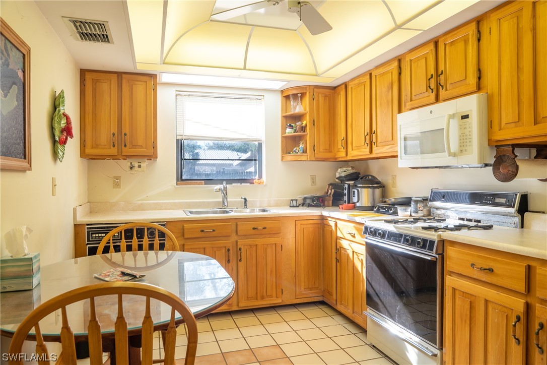 3004 Fort Denaud Road LaBelle, FL 33935 - Photo 7 of 19 Gallery Image 7