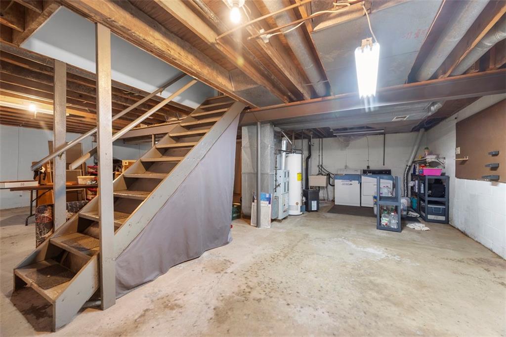 10 Quail Court Export, PA 15632 - Photo 32 of 50 Use this space to fit your needs. Laundry room, storage or potential rooms.