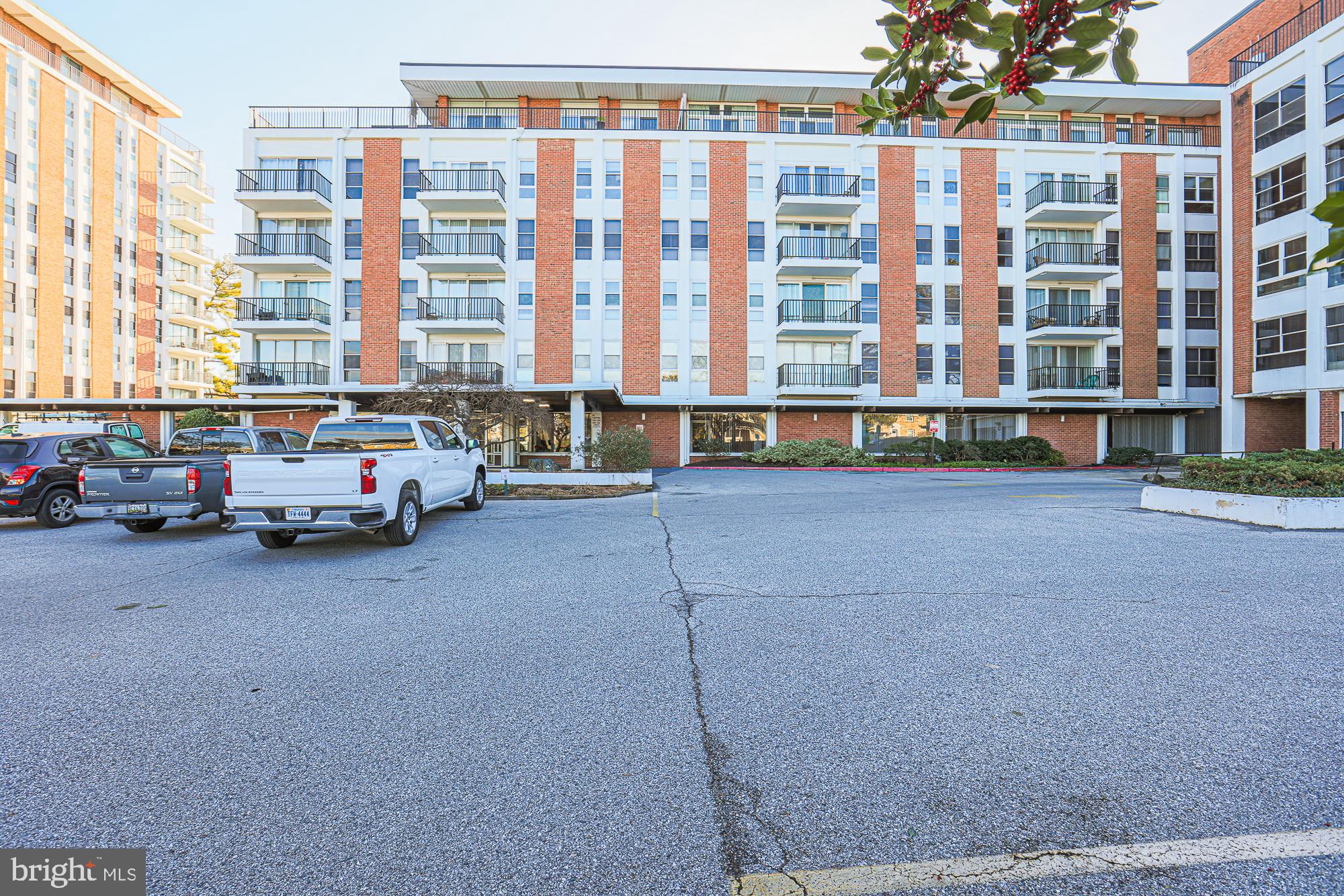 6606 Park Heights Avenue, Unit 615 Baltimore, MD 21215 - Photo 38 of 46