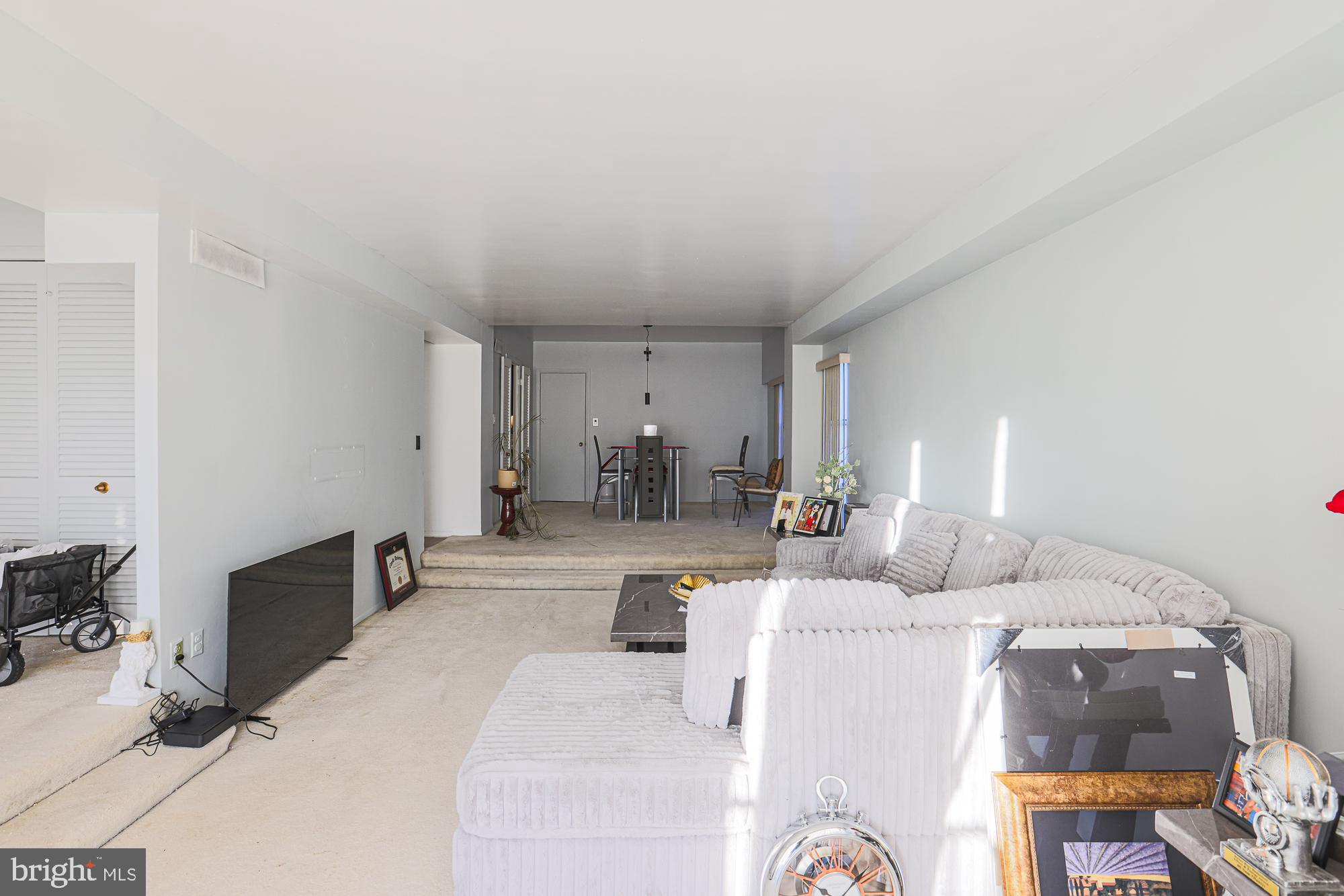 6606 Park Heights Avenue, Unit 615 Baltimore, MD 21215 - Photo 4 of 46