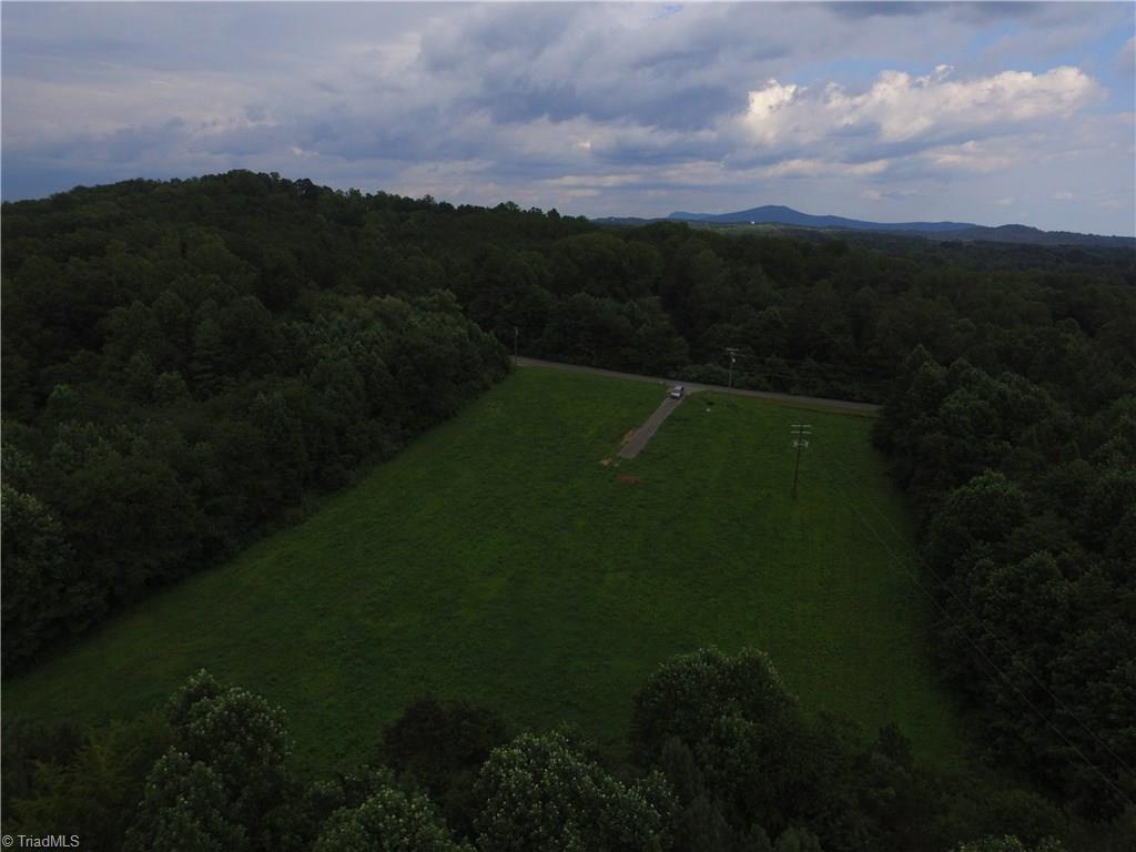 122 Whitaker Road Pinnacle, NC 27043 - Photo 15 of 20