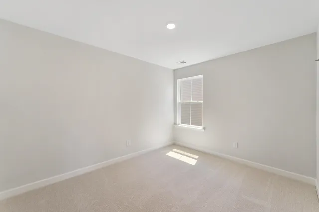 $329,000 | 7027 New Horizons Lane, Boiling Springs, SC 29316