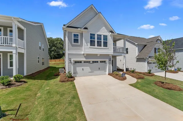 $329,000 | 7027 New Horizons Lane, Boiling Springs, SC 29316