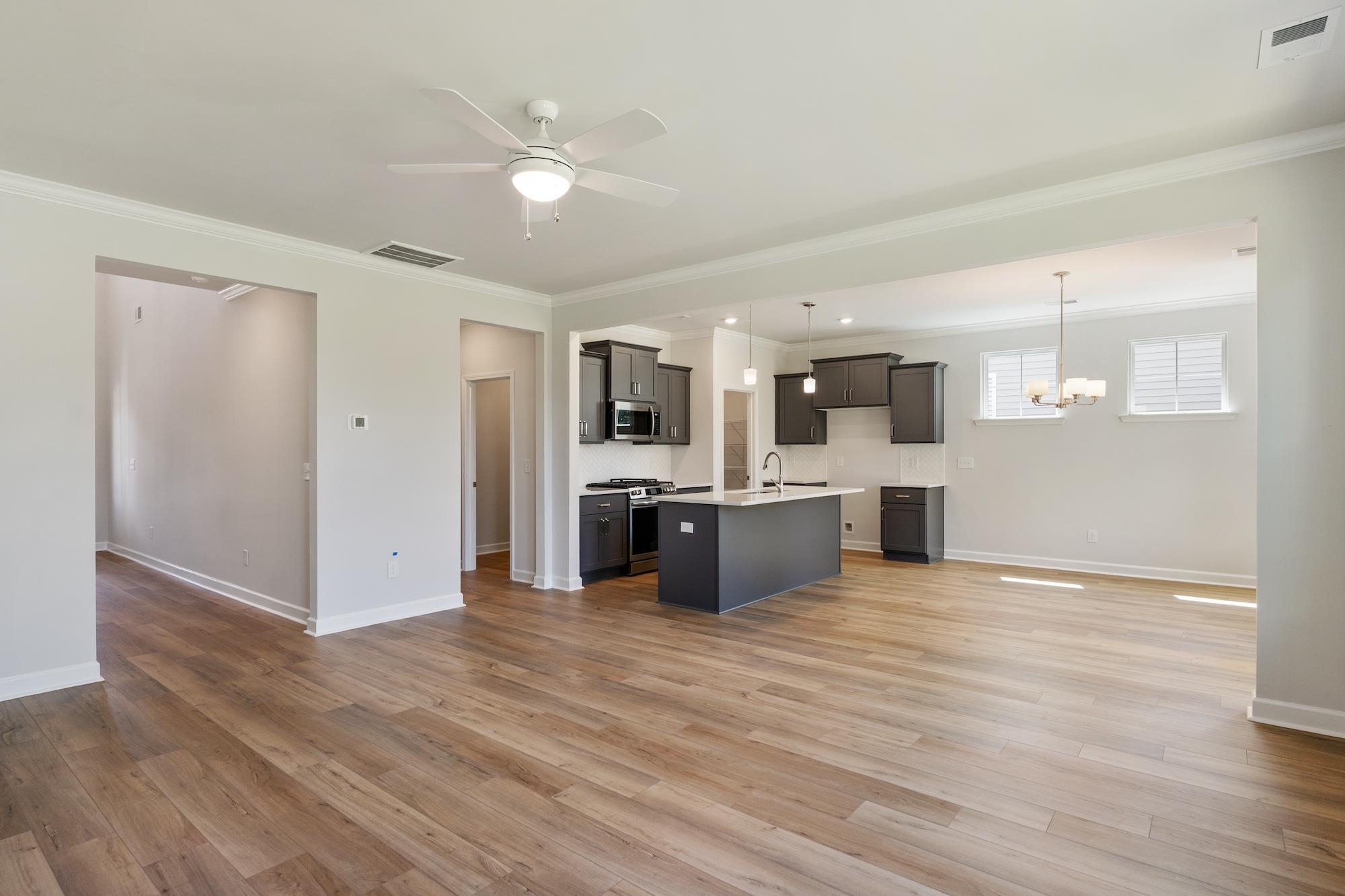 7027 New Horizons Lane Boiling Springs, SC 29316 - Photo 8 of 33