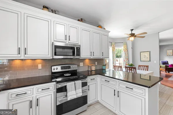 $484,900 | 102 White Columns Drive, Kathleen, GA 31047