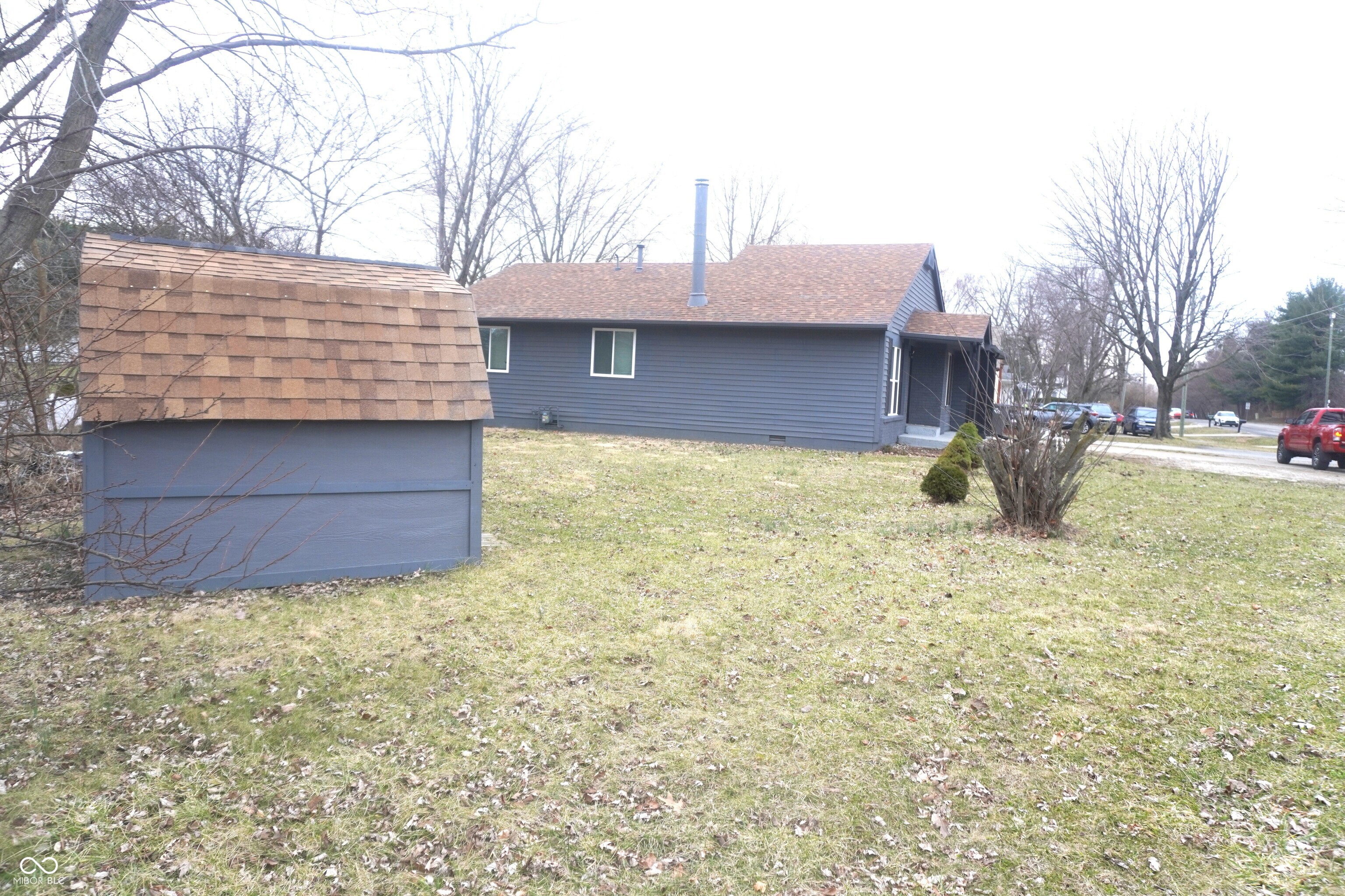 3743 East Stop 11 Road Indianapolis, IN 46227 - Photo 4 of 26