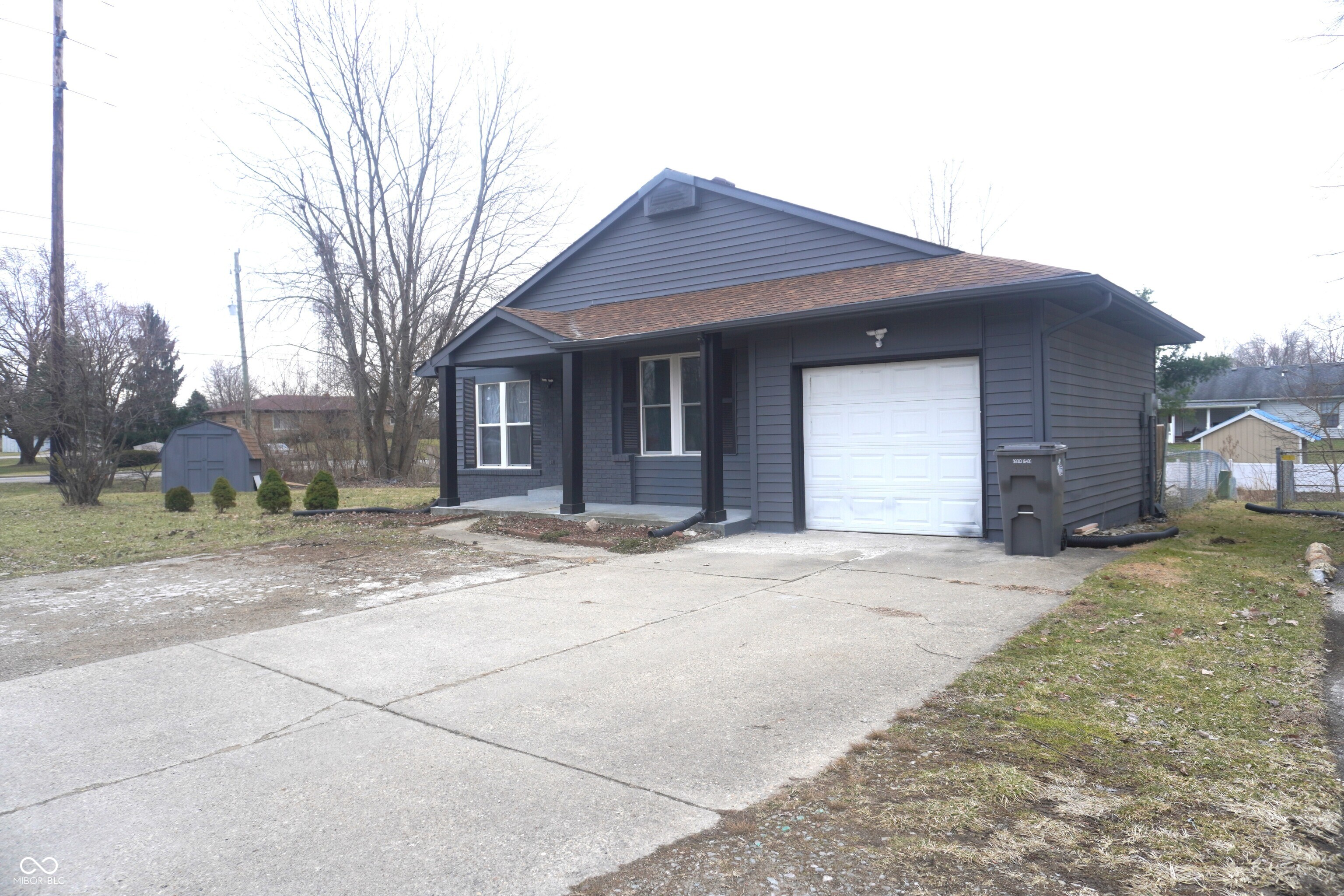 3743 East Stop 11 Road Indianapolis, IN 46227 - Photo 5 of 26