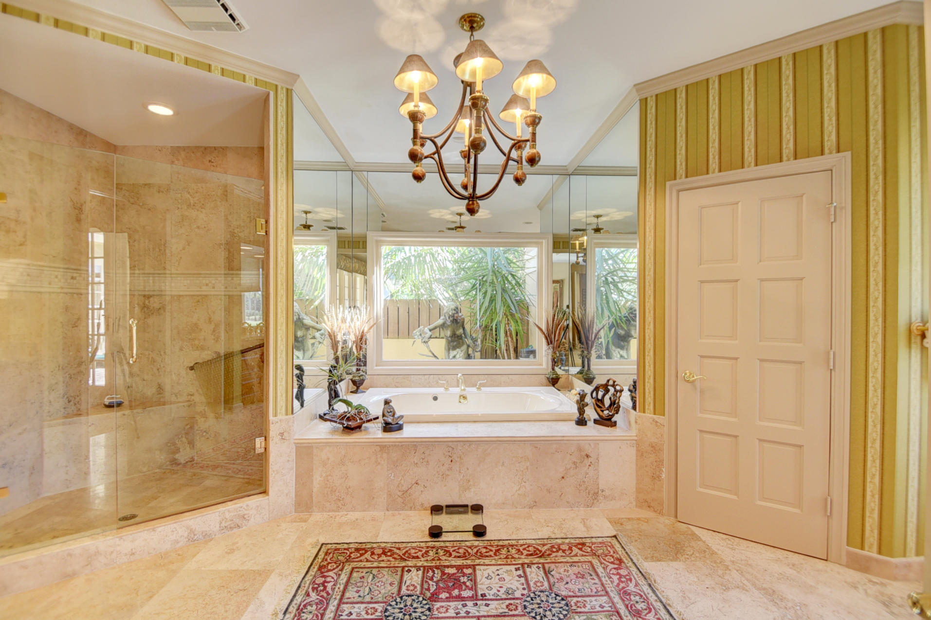 21181 Oakley Court Boca Raton, FL 33433 - Photo 25 of 42 DSC_9778_79_80_81_82
