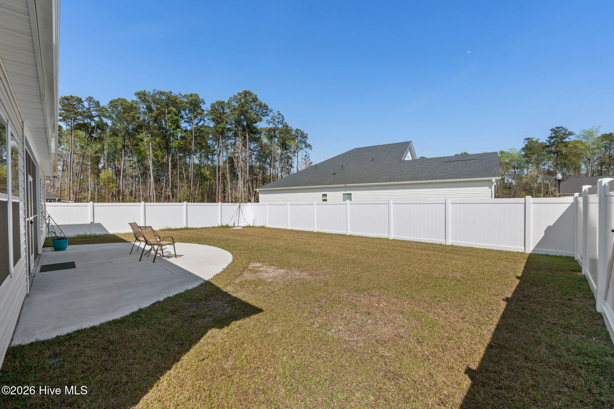 550 Tullimore Lane Calabash, NC 28467 - Photo 22 of 58 Bonus outdoor seating