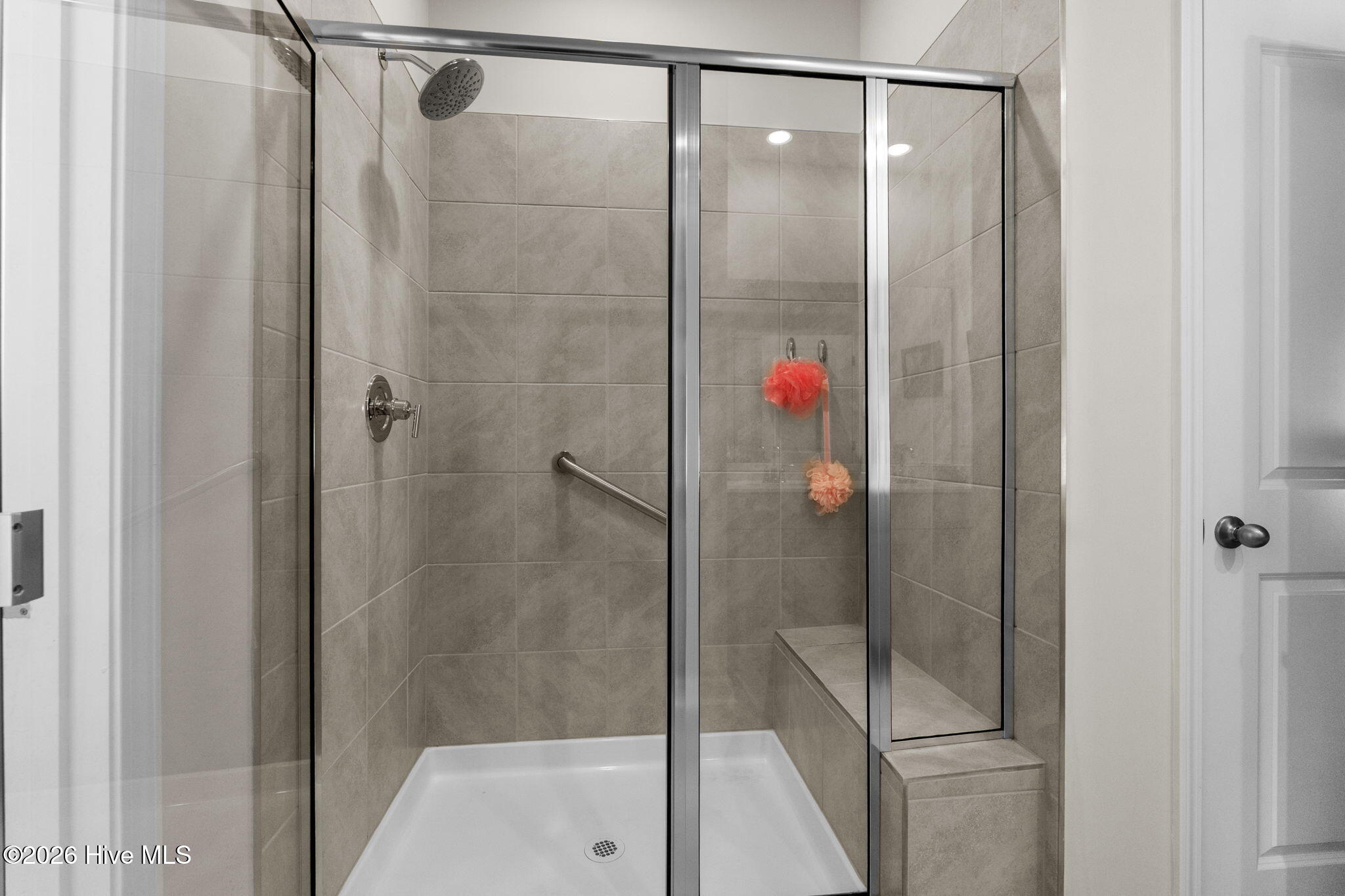 550 Tullimore Lane Calabash, NC 28467 - Photo 29 of 58 Walk in shower