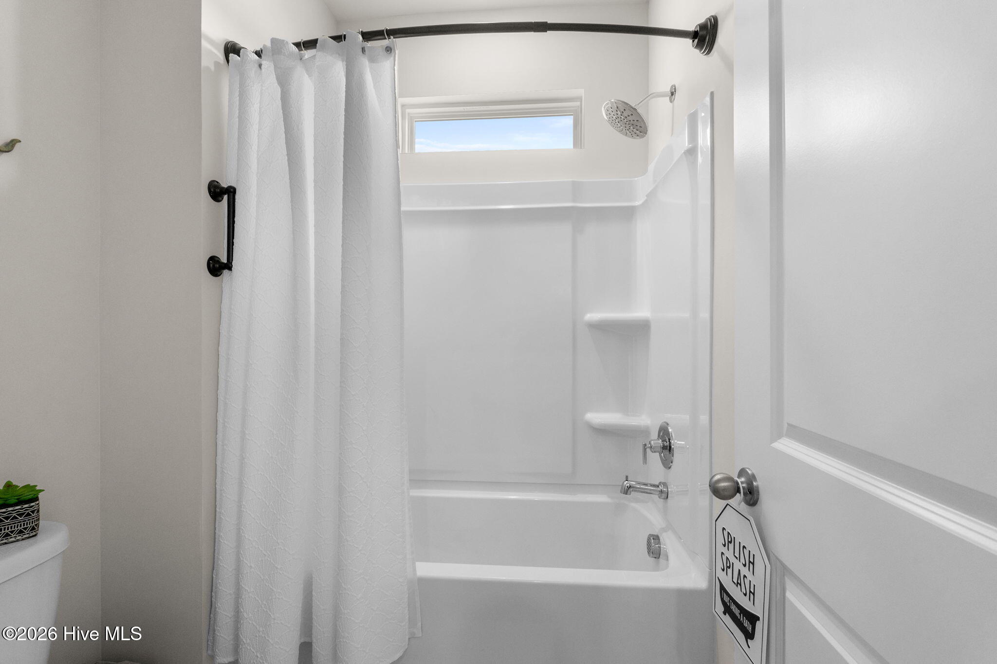 550 Tullimore Lane Calabash, NC 28467 - Photo 36 of 58 Jack & Jill bathroom