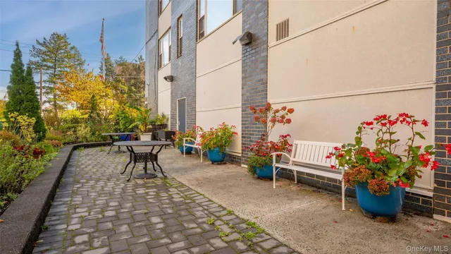 a view of outdoor space patio and entertaining space