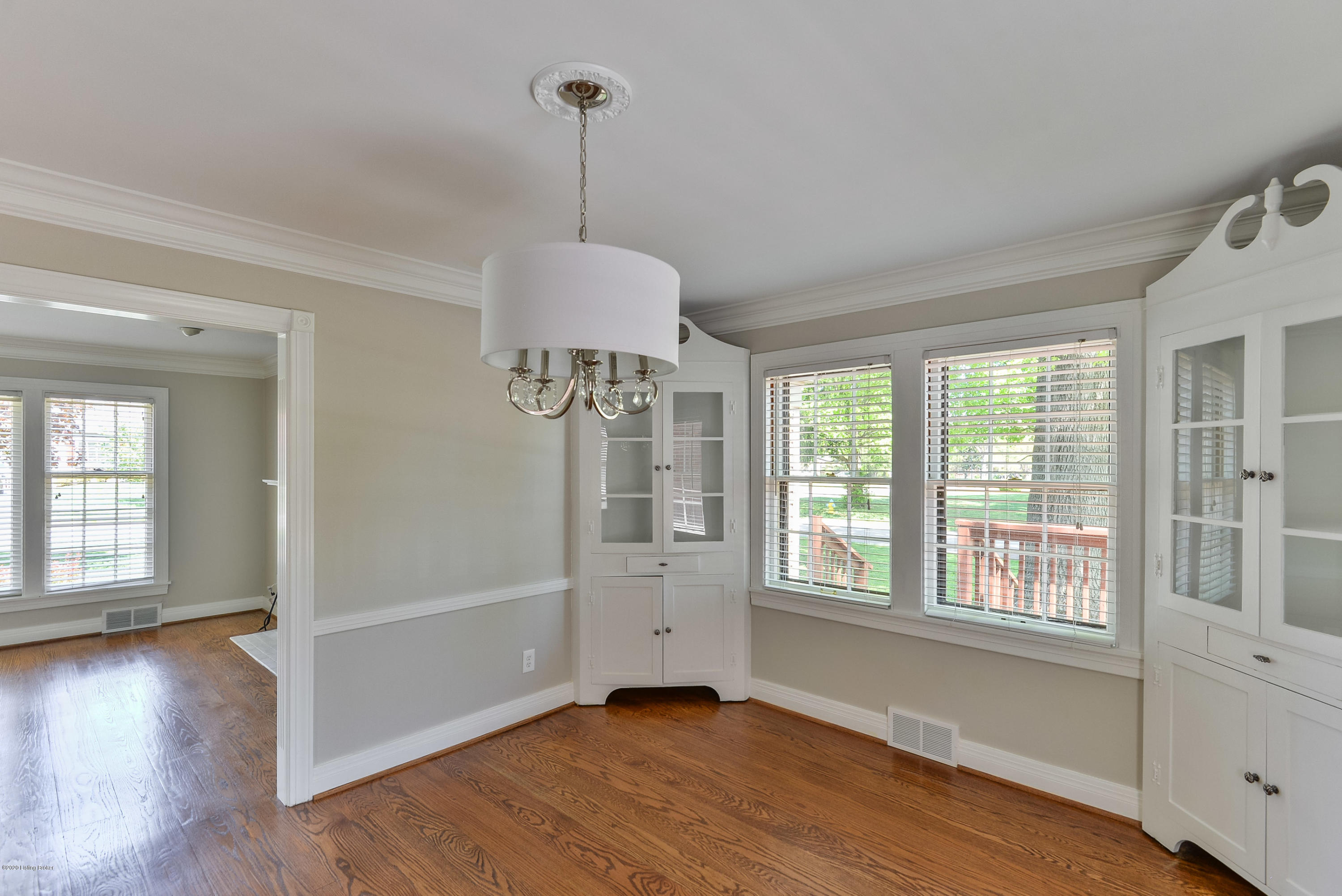 4507 Blenheim Road Louisville, KY 40207 - Photo 9 of 35 017 - 20200501-5580