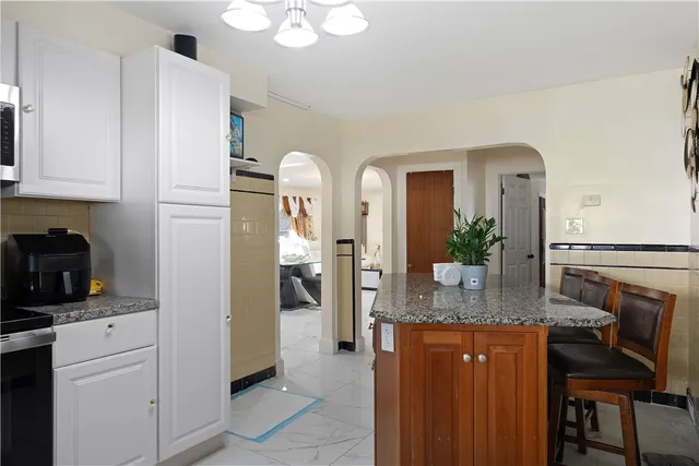 $579,000 | 400 Newport Avenue, Pawtucket, RI 02861