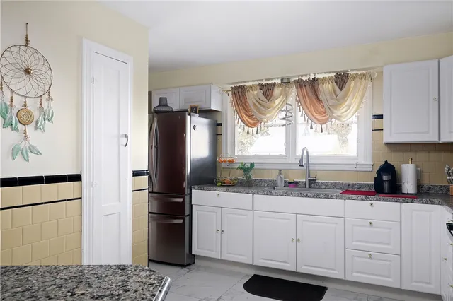 $579,000 | 400 Newport Avenue, Pawtucket, RI 02861