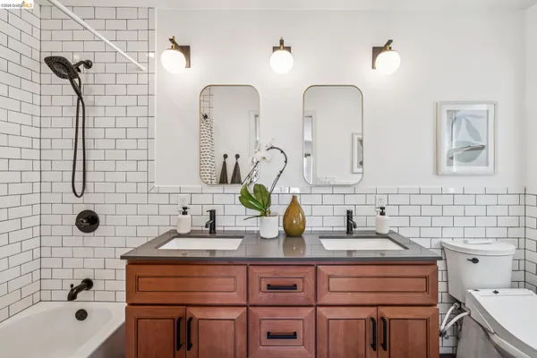$799,000 | 1550 Havenscourt Boulevard, Oakland, CA 94621