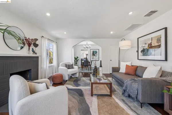 $799,000 | 1550 Havenscourt Boulevard, Oakland, CA 94621
