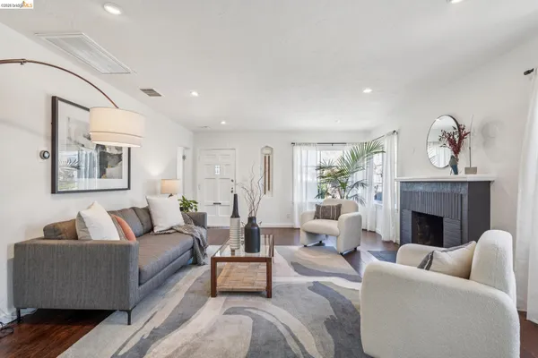 $799,000 | 1550 Havenscourt Boulevard, Oakland, CA 94621