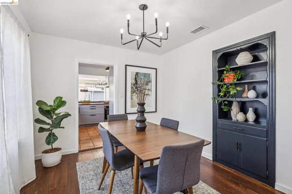 $799,000 | 1550 Havenscourt Boulevard, Oakland, CA 94621