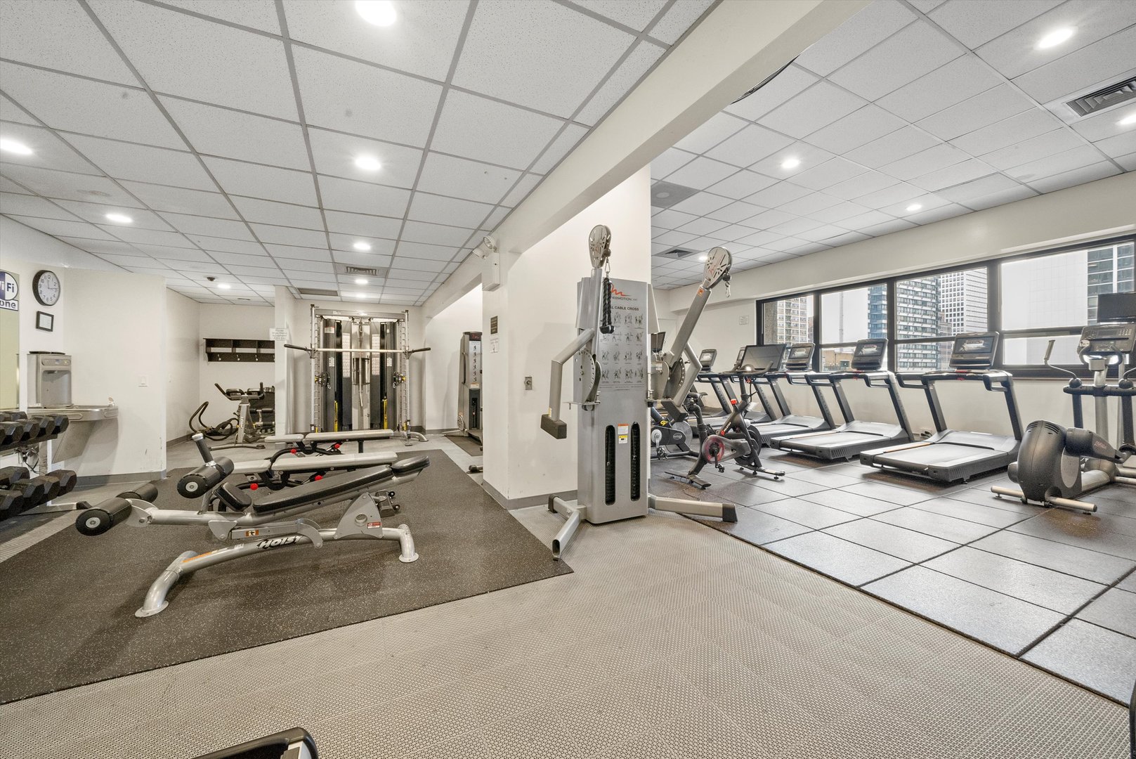 1030 North State Street, Unit 39A Chicago, IL 60610 - Photo 22 of 36 a view of a room with gym equipment