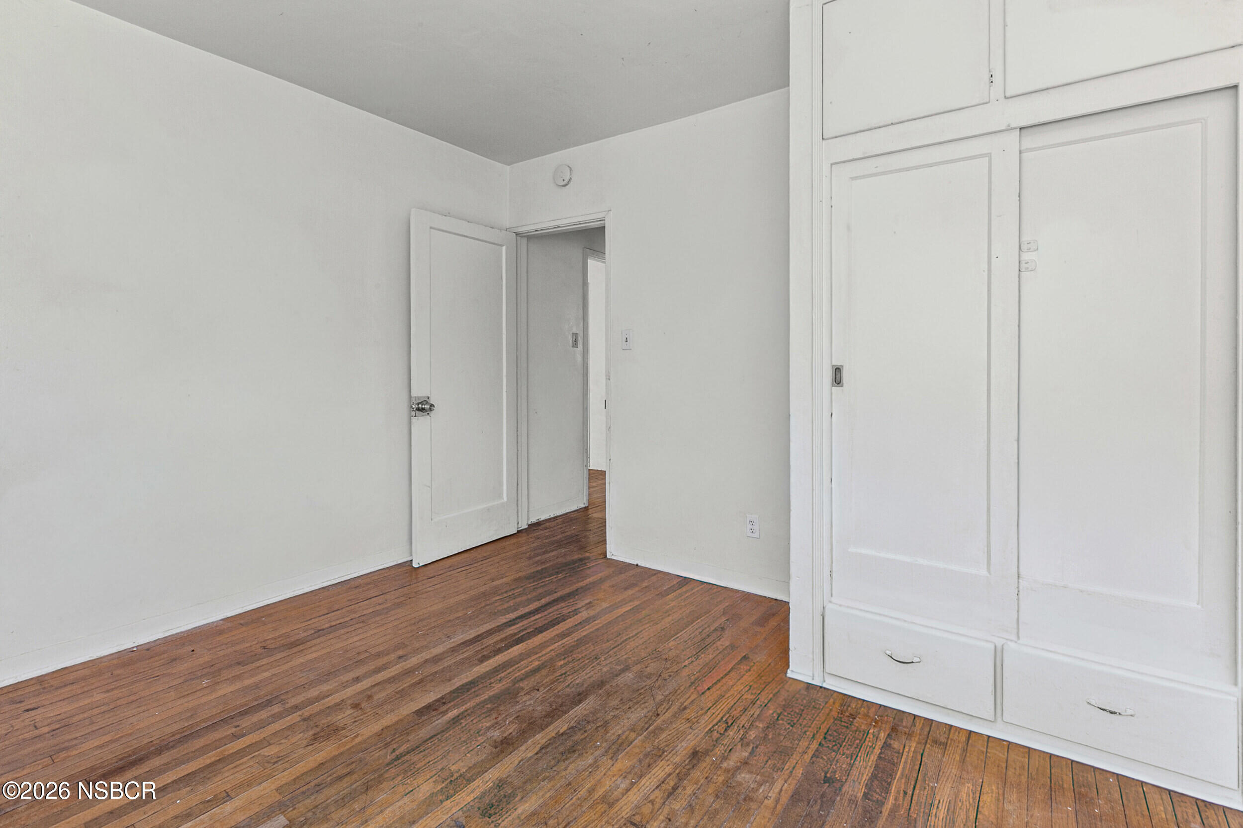 406 South I Street Lompoc, CA 93436 - Photo 9 of 15 7_img_6498