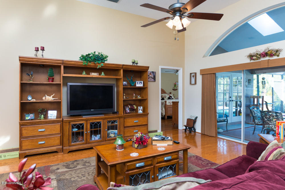 4696 Canard Road Melbourne, FL 32934 - Photo 9 of 19 GREAT ROOM VIEW 2.