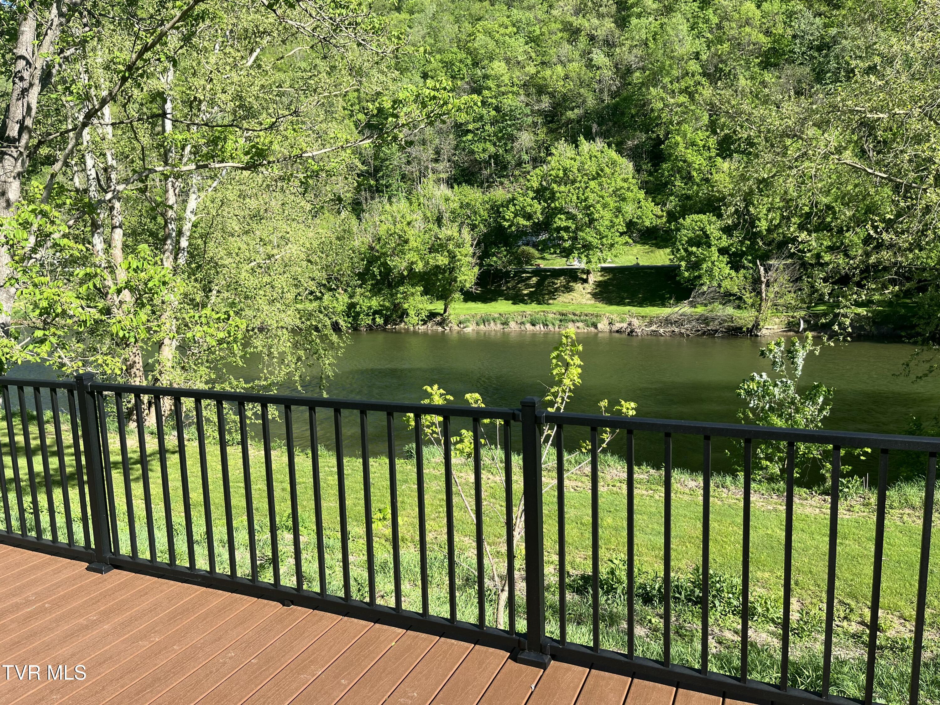 2745 Anglers Way Road Duffield, VA 24244 - Photo 35 of 36 IMG_2035