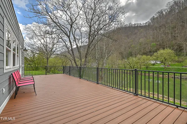 $250,000 | 2745 Anglers Way Road, Duffield, VA 24244