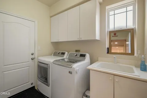 $1,680,000 | 609 Hartwell Court, Altadena, CA 91001