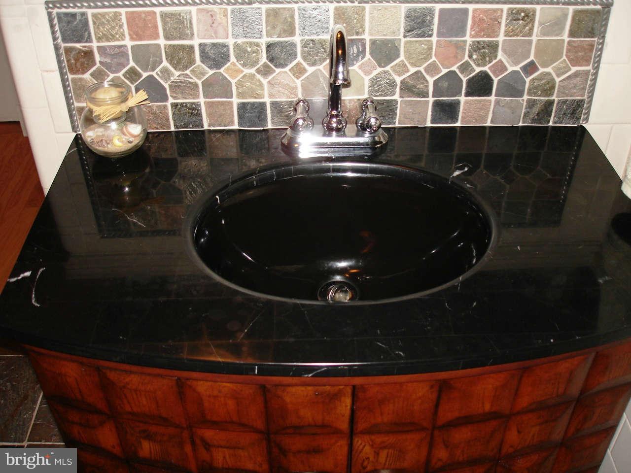 1908 Falls Road Parkton, MD 21120 - Photo 24 of 30 Bath with Custom Detailing