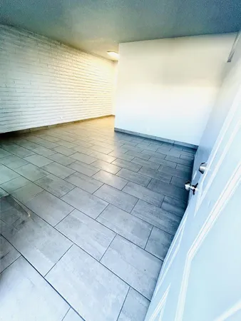 $995 | 20 West Southern Avenue, Unit A, Mesa, AZ 85210