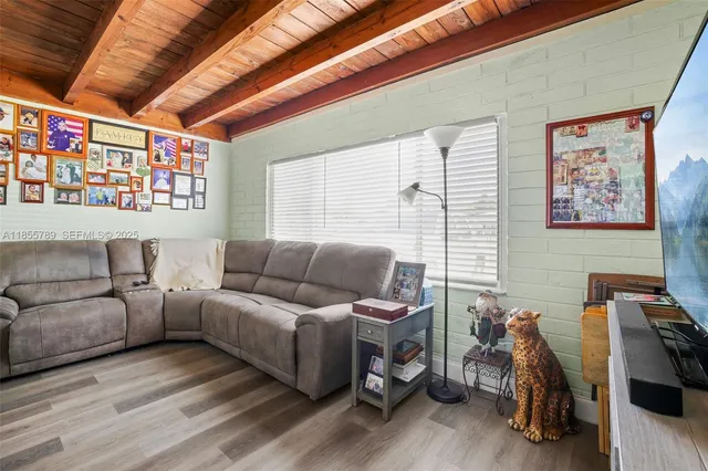 $684,994 | 7550 Southwest 28th Street Road, Miami, FL 33155