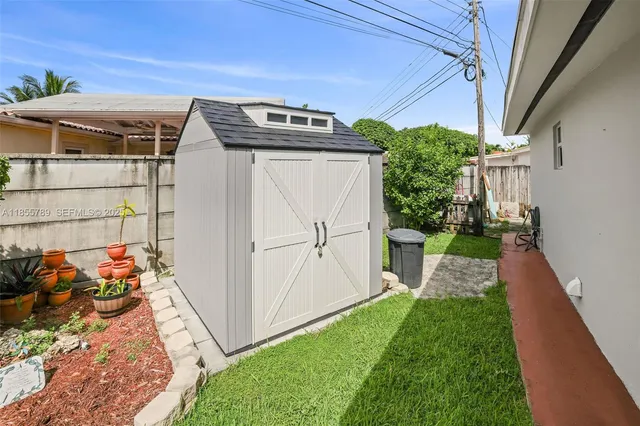 $684,994 | 7550 Southwest 28th Street Road, Miami, FL 33155