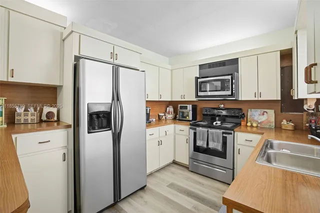 $684,994 | 7550 Southwest 28th Street Road, Miami, FL 33155