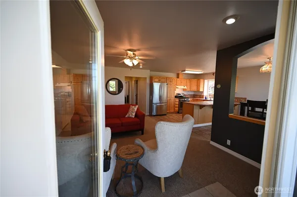 $1,350,000 | 152 Hosler Drive, Sequim, WA 98382
