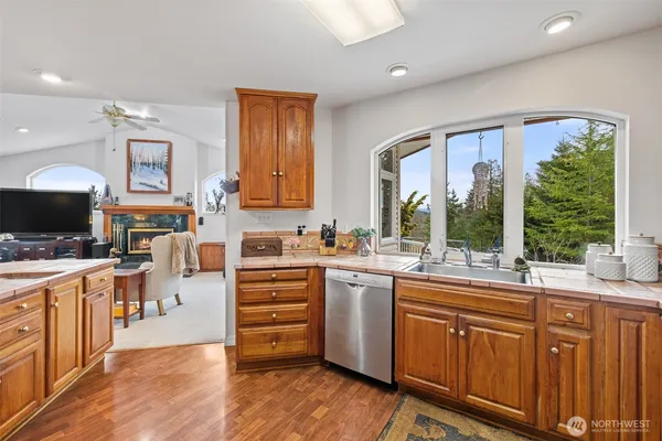 $1,350,000 | 152 Hosler Drive, Sequim, WA 98382