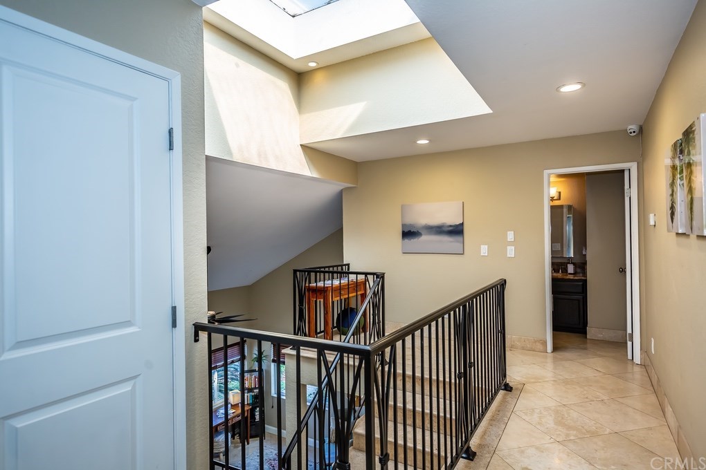 2398 Elden Avenue, Unit A Costa Mesa, CA 92627 - Photo 11 of 23