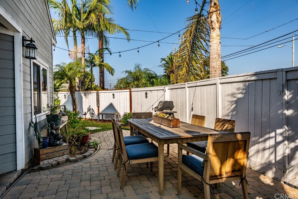 2398 Elden Avenue, Unit A Costa Mesa, CA 92627 - Photo 21 of 23